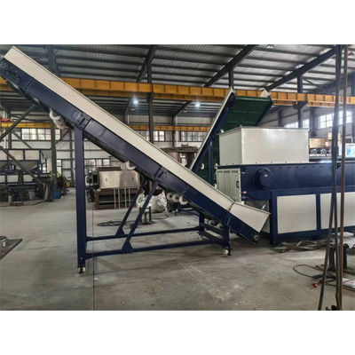 خرید دستگاه بازیافت پلاستیک مجهز به خردکننده تک شاخه برای کیسه های بافتی PP online manufacture